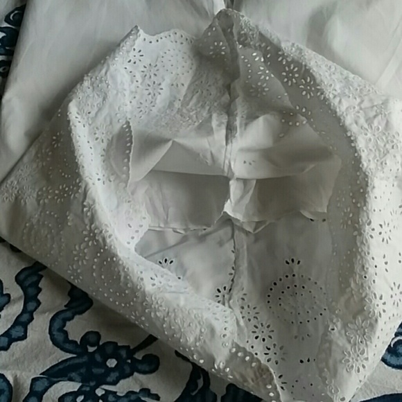 Banana Republic white eyelet skirt Womens size 6 Basic Capsule - Picture 8 of 10